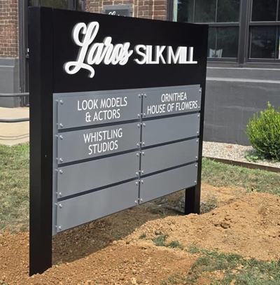 Exterior Signage Photo